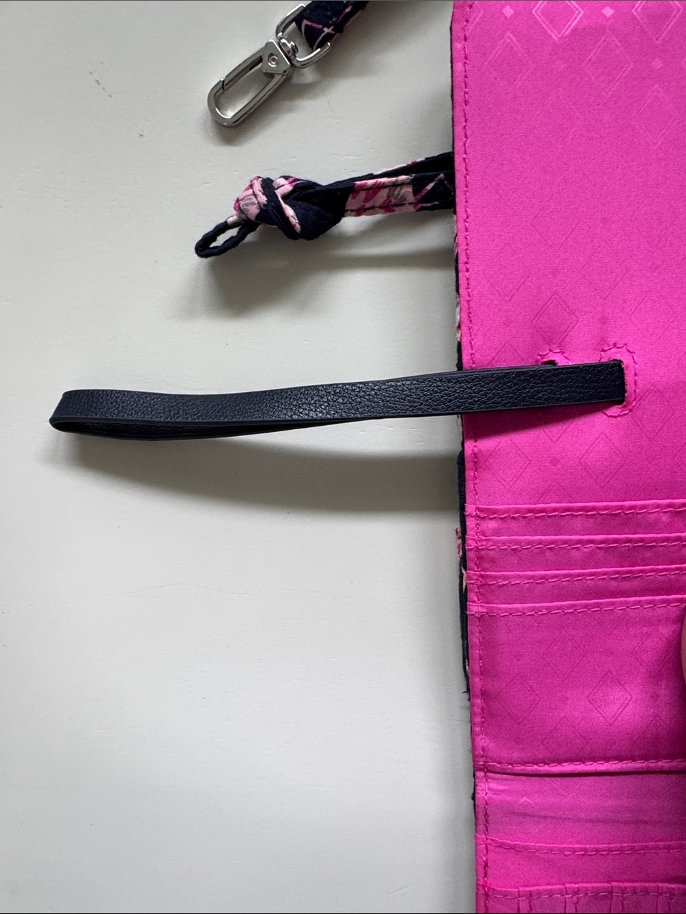 Vera Bradley Navy Wallet with Pink Accent Flamingo Detail - Picture 10 of 11